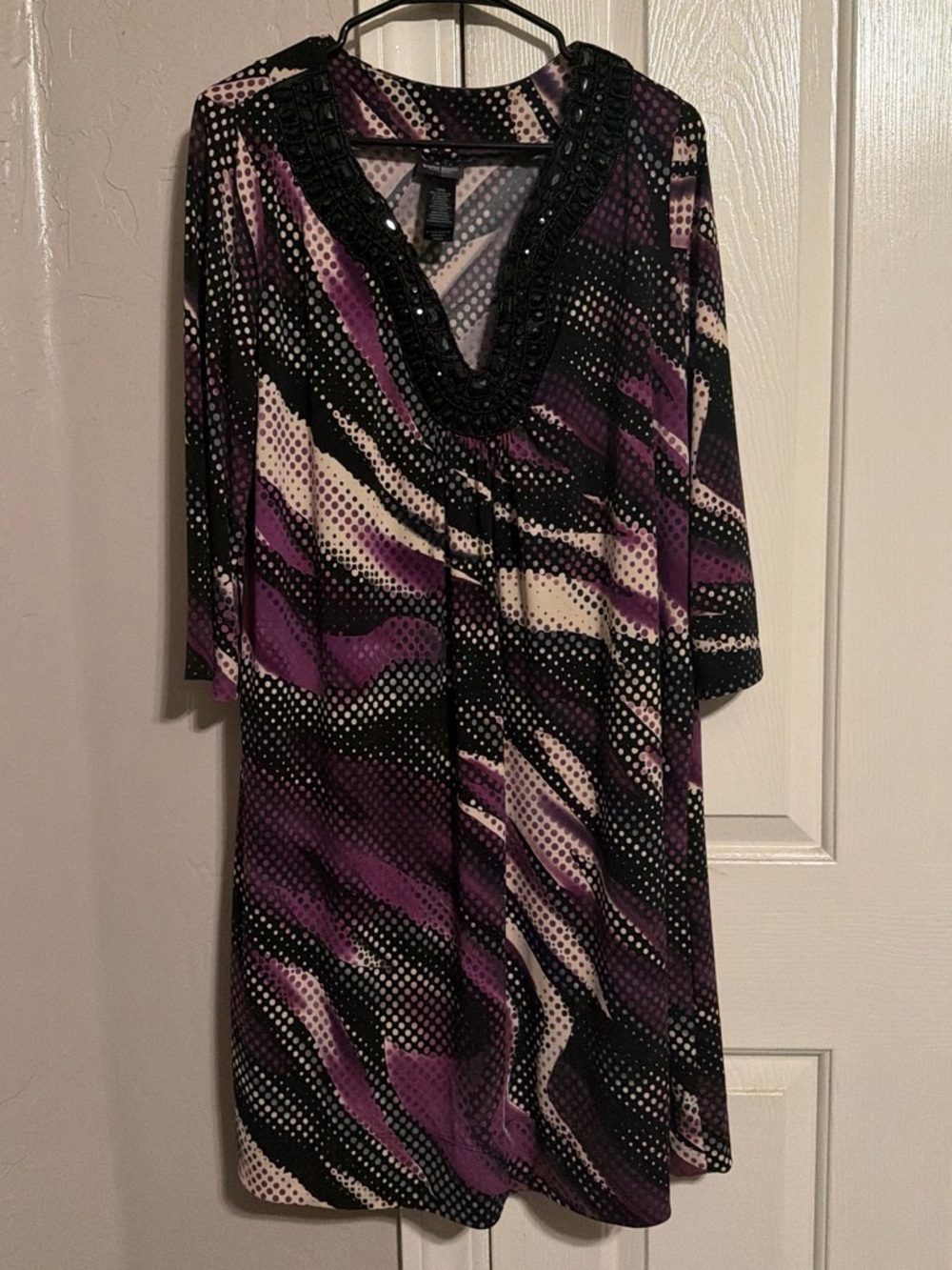 Bisou Bisou Black, Purple & Cream Abstract V-Neck Dress